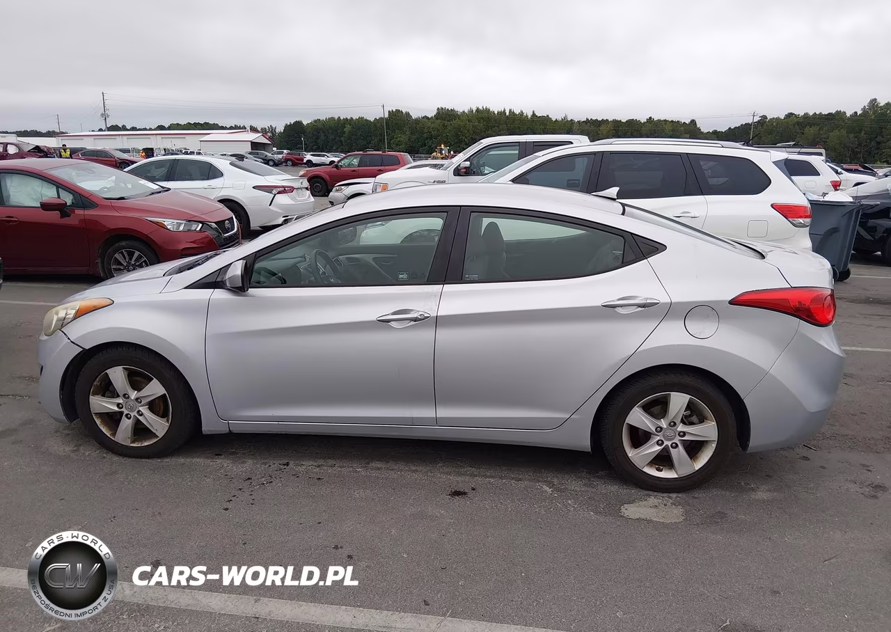 2013 Hyundai Elantra Gls VIN:5NPDH4AE0DH388478 - 14