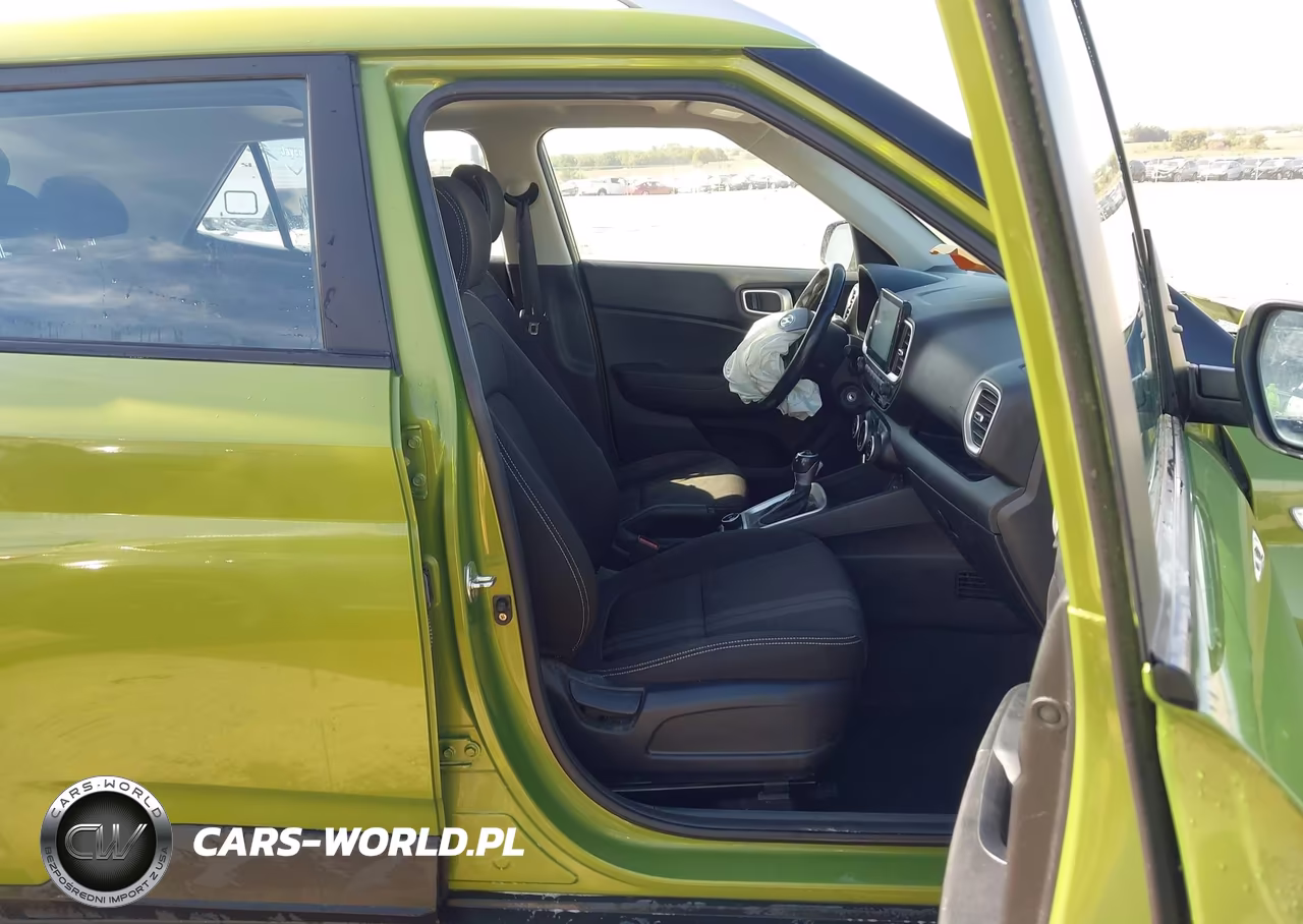2022 Hyundai Venue Sel VIN:KMHRC8A37NU160605 - 5