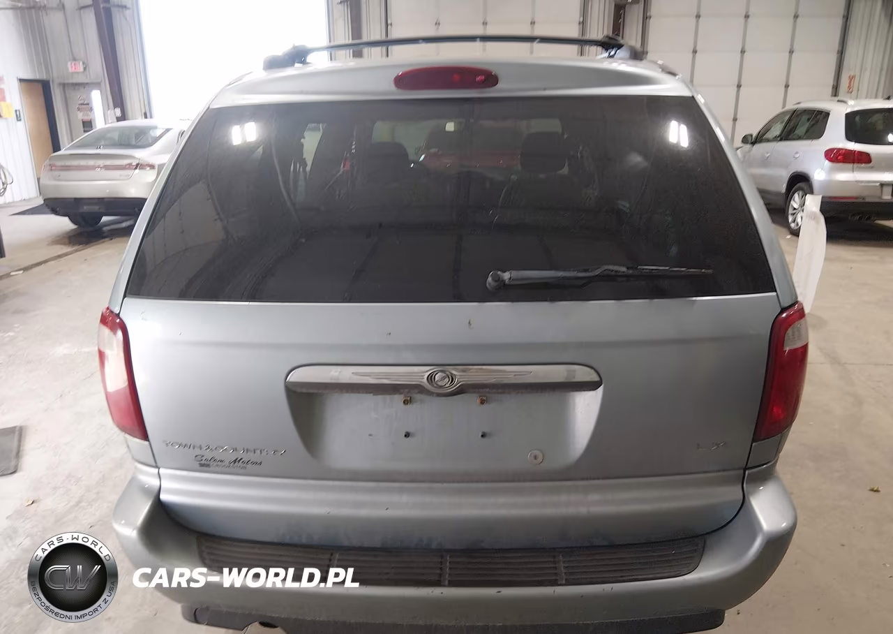 2005 Chrysler Town & Country Lx VIN:2C4GP44R85R170906 - 16