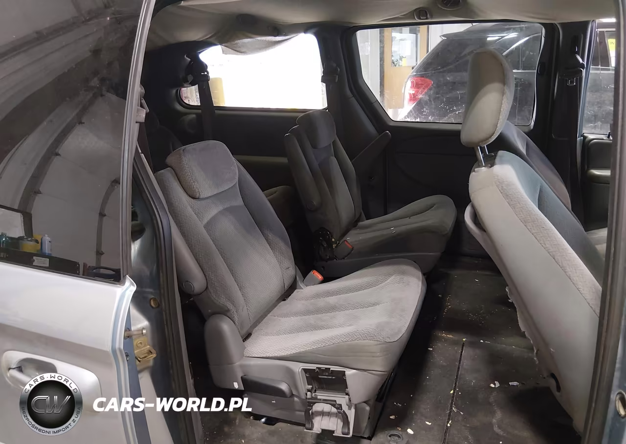 2005 Chrysler Town & Country Lx VIN:2C4GP44R85R170906 - 8