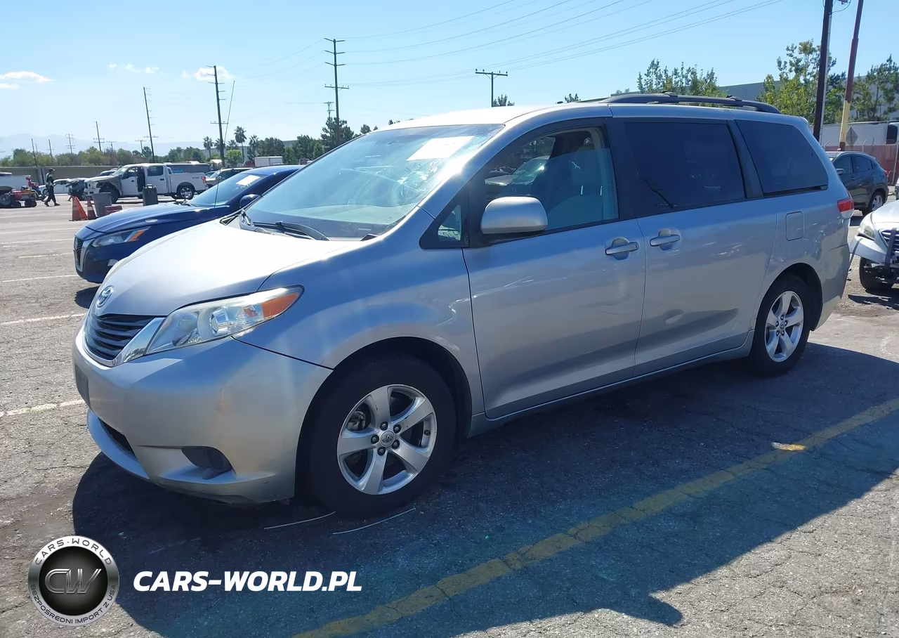 2011 Toyota Sienna Le V6 VIN:5TDKK3DC7BS174916 - 2