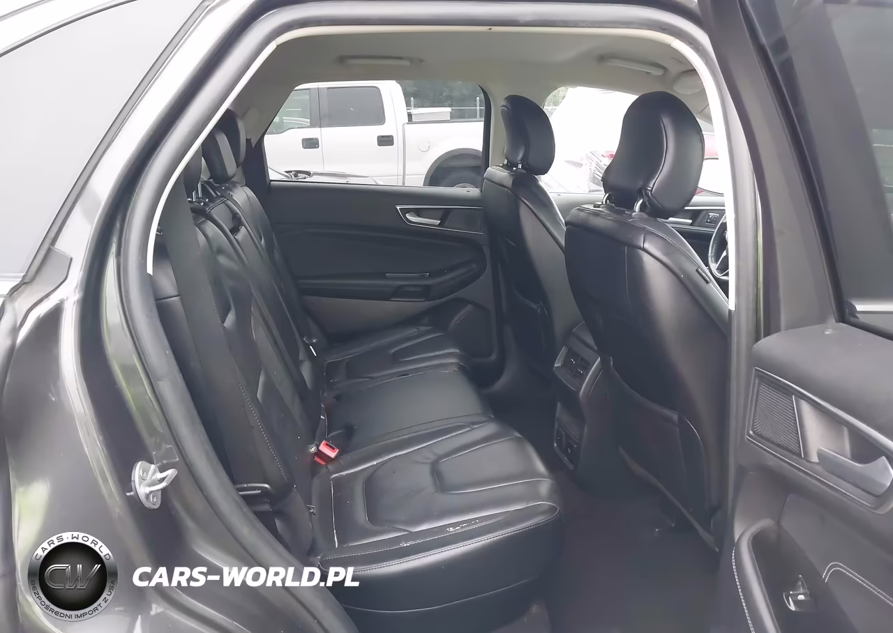 2019 Ford Edge Titanium VIN:2FMPK4K96KBB53328 - 8