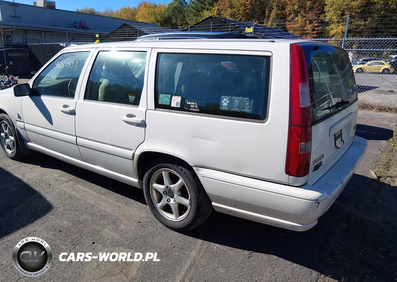 2000 Volvo V70 Se VIN:YV1LW61J0Y2644548 - 3