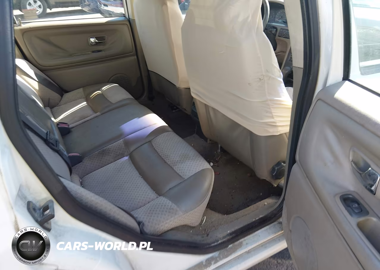 2000 Volvo V70 Se VIN:YV1LW61J0Y2644548 - 8