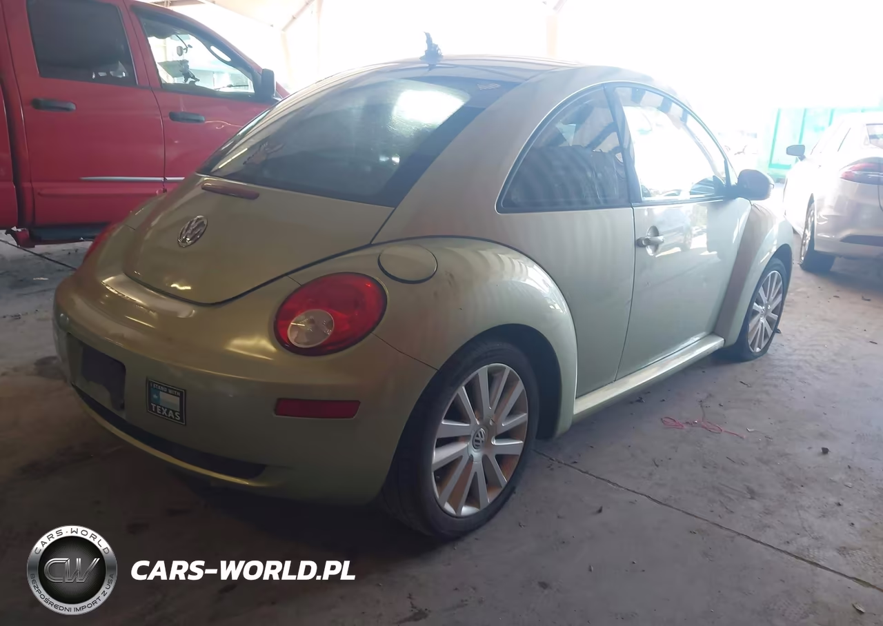 2008 Volkswagen New Beetle S-Se VIN:3VWRW31C98M507243 - 4