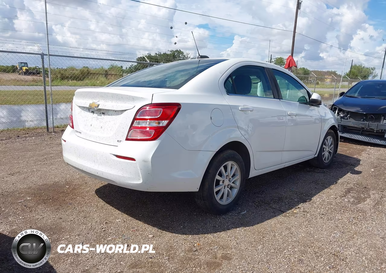2017 Chevrolet Sonic Lt Auto VIN:1G1JD5SH0H4119849 - 4