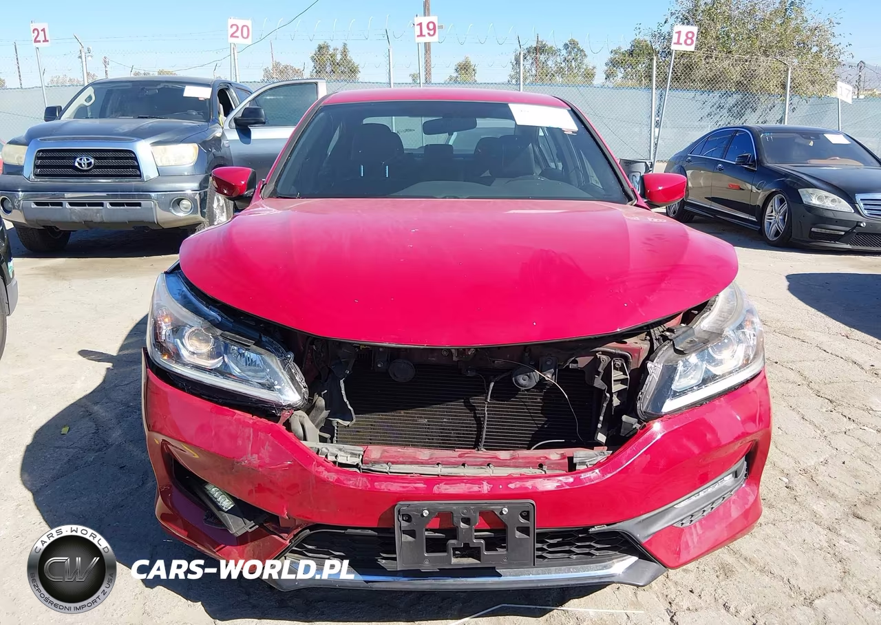 2017 Honda Accord Sport VIN:1HGCR2F52HA066994 - 13
