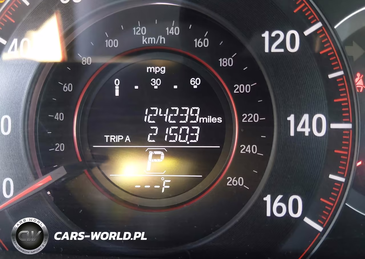 2017 Honda Accord Sport VIN:1HGCR2F52HA066994 - 16