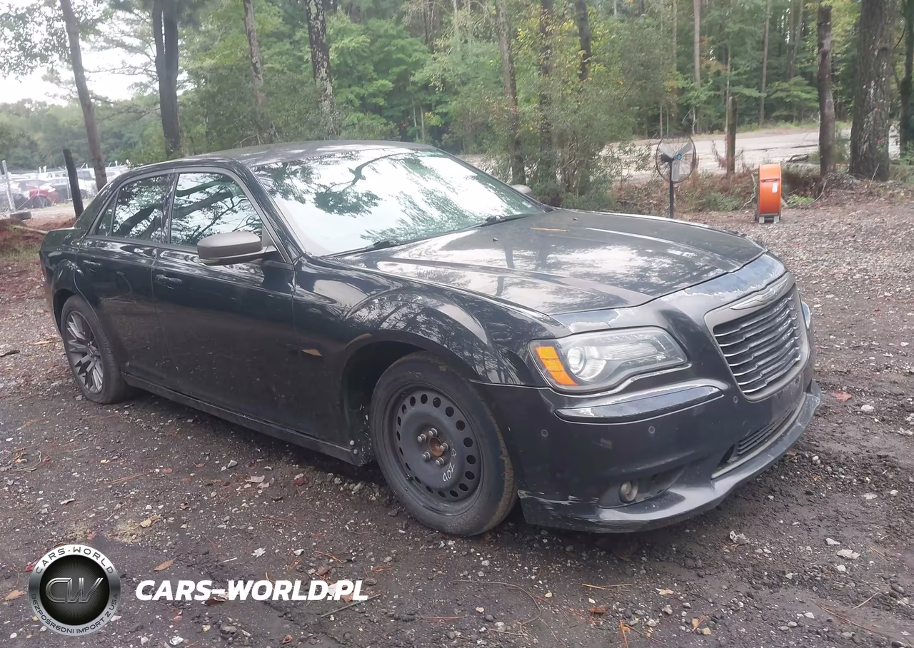 2013 Chrysler 300C John Varvatos Limited Edition