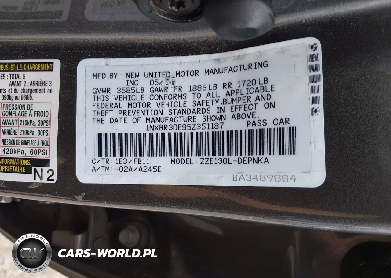 2005 Toyota Corolla Le VIN:1NXBR30E95Z351187 - 9