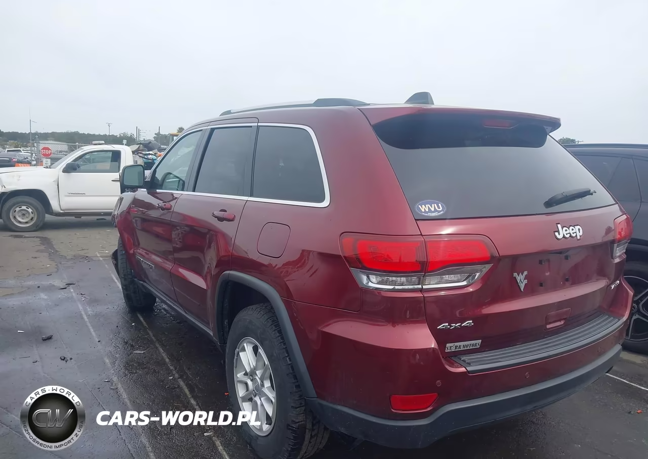 2020 Jeep Grand Cherokee Laredo E 4X4 VIN:1C4RJFAG6LC350528 - 3