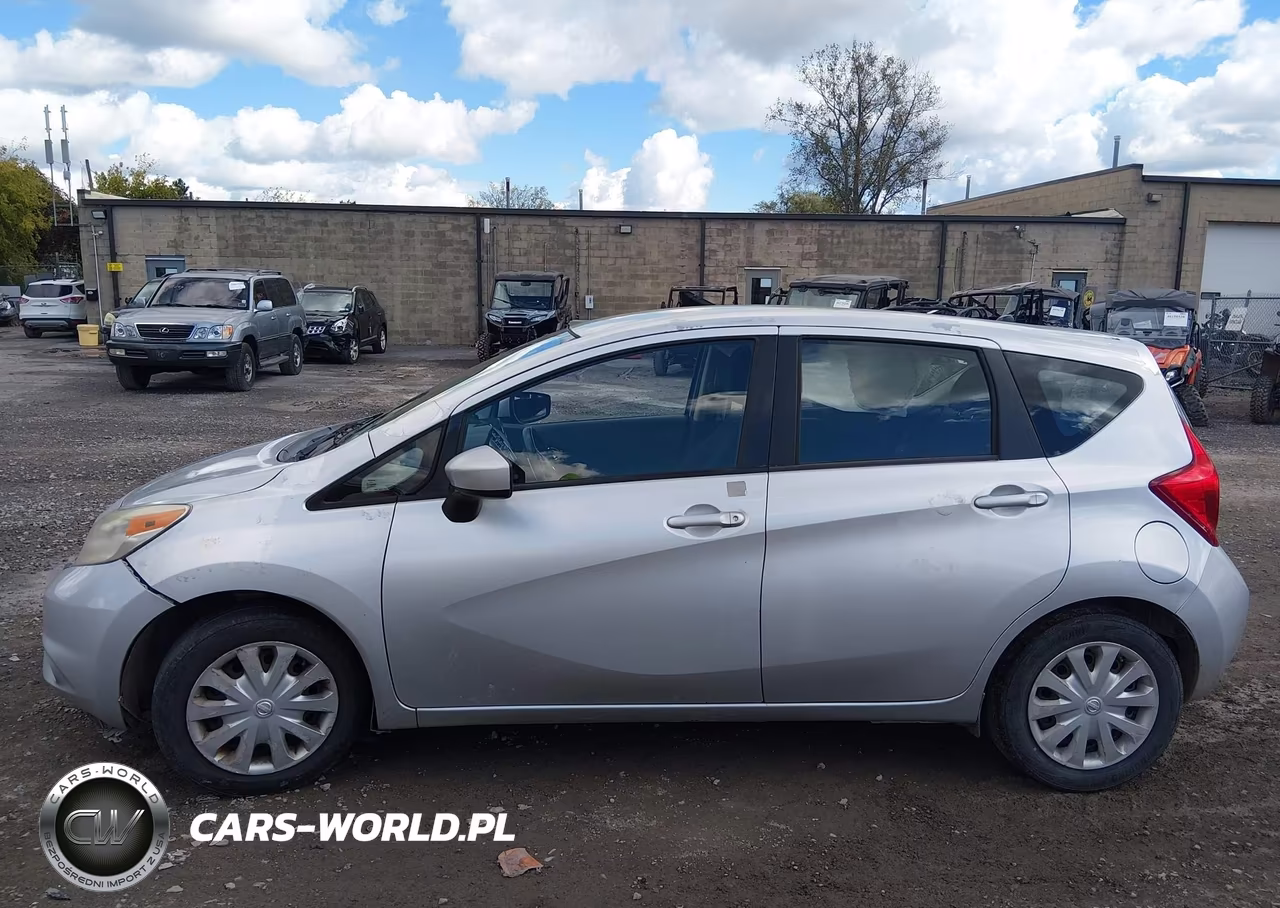 2015 Nissan Versa Note S (Sr)-S Plus-Sl-Sr-Sv VIN:3N1CE2CP6FL413574 - 13
