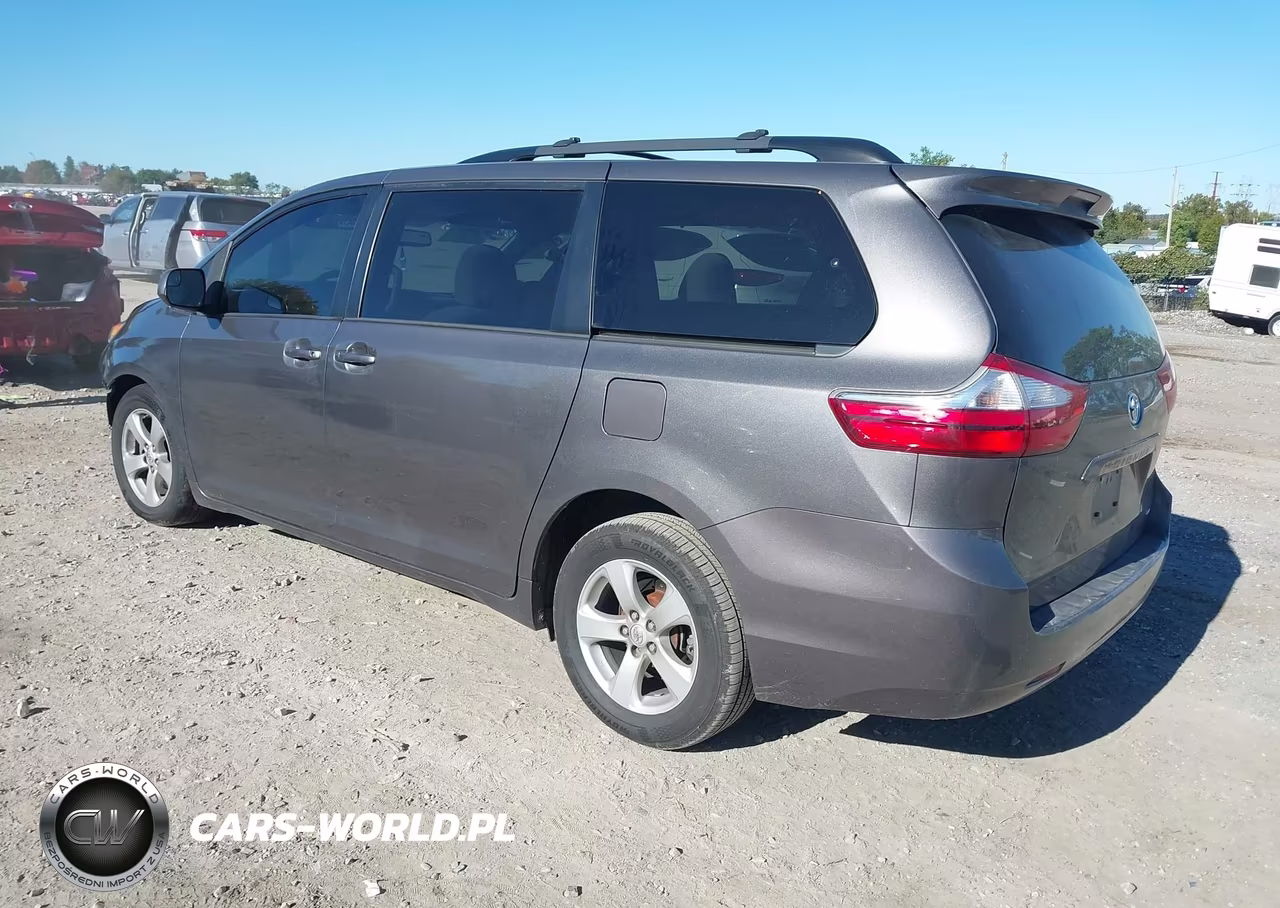 2017 Toyota Sienna Le 8 Passenger VIN:5TDKZ3DC5HS838005 - 3