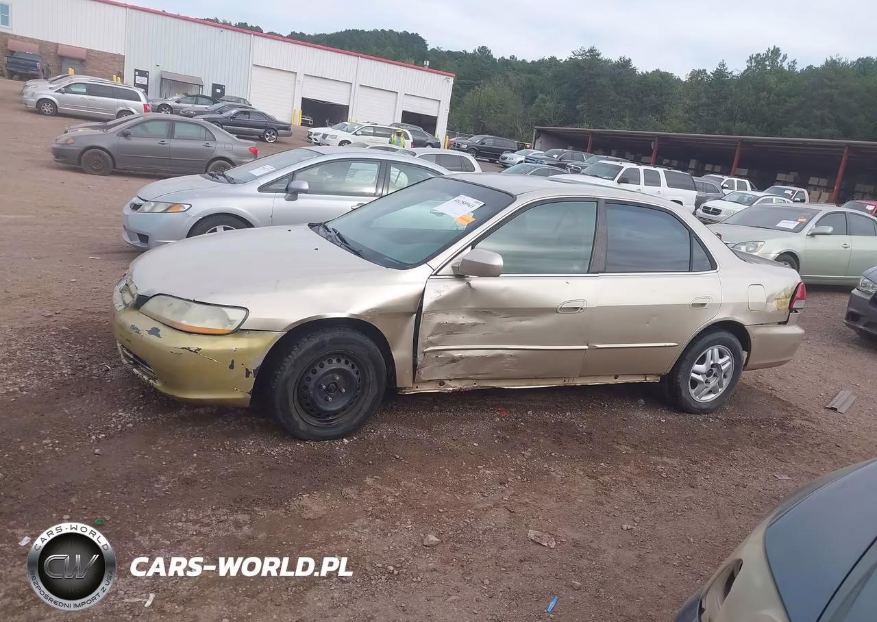 2002 Honda Accord 2.3 Lx VIN:1HGCG66542A102415 - 17
