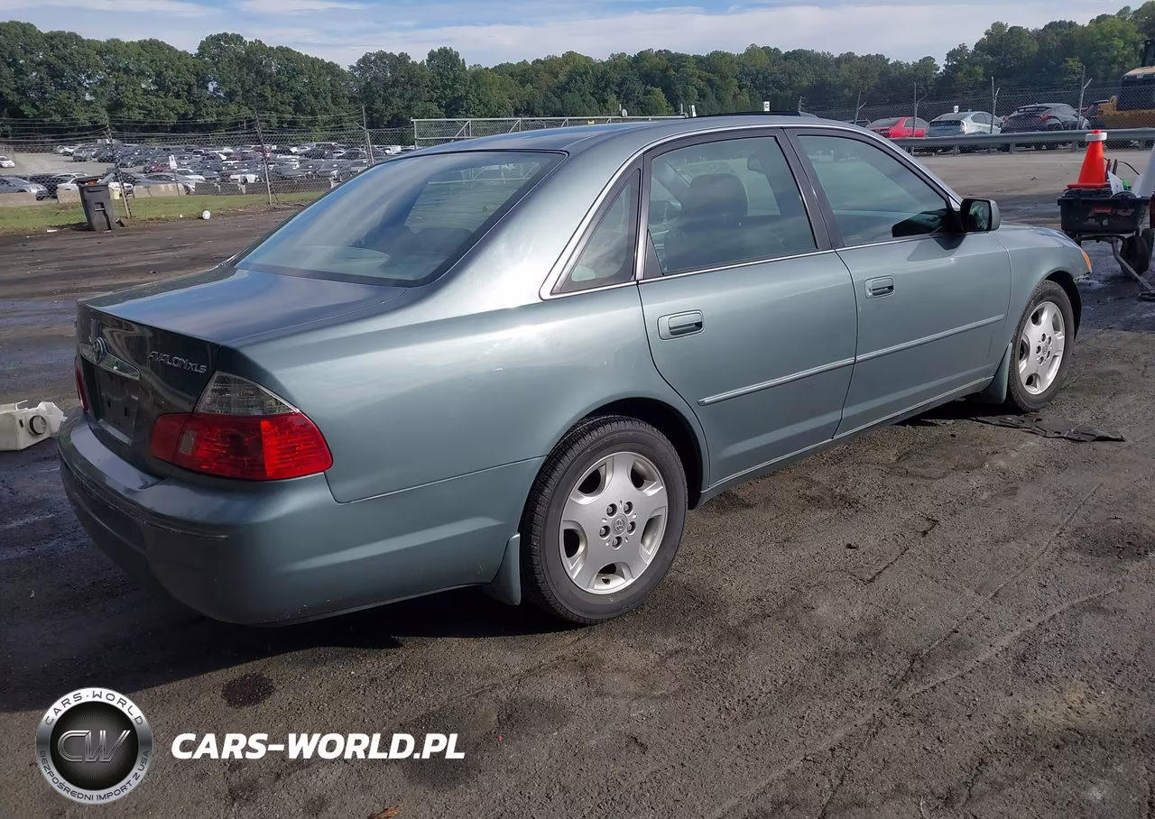 2003 Toyota Avalon Xls VIN:4T1BF28B53U327494 - 4