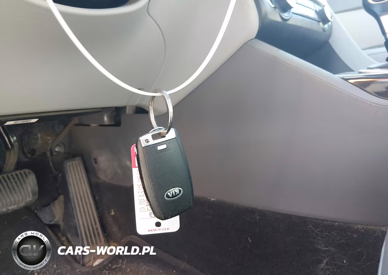 2016 Kia Optima Ex VIN:5XXGU4L34GG012354 - 11