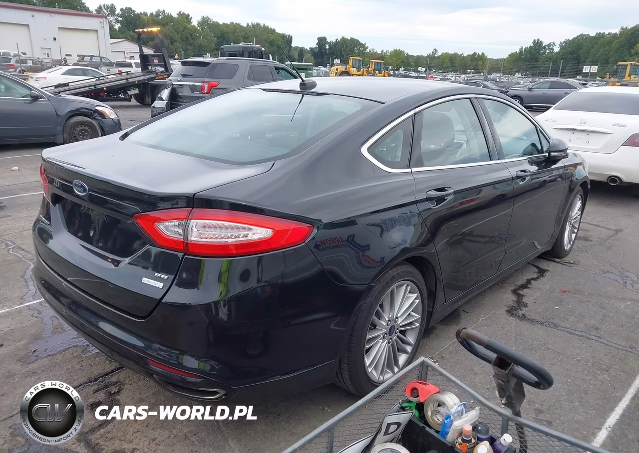 2013 Ford Fusion Se VIN:3FA6P0H92DR205596 - 4