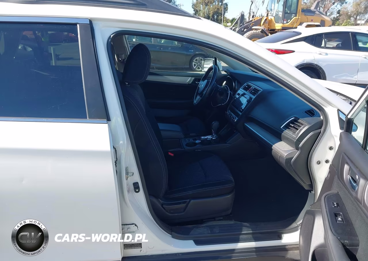 2016 Subaru Outback 2.5I Premium VIN:4S4BSAFC1G3349201 - 5