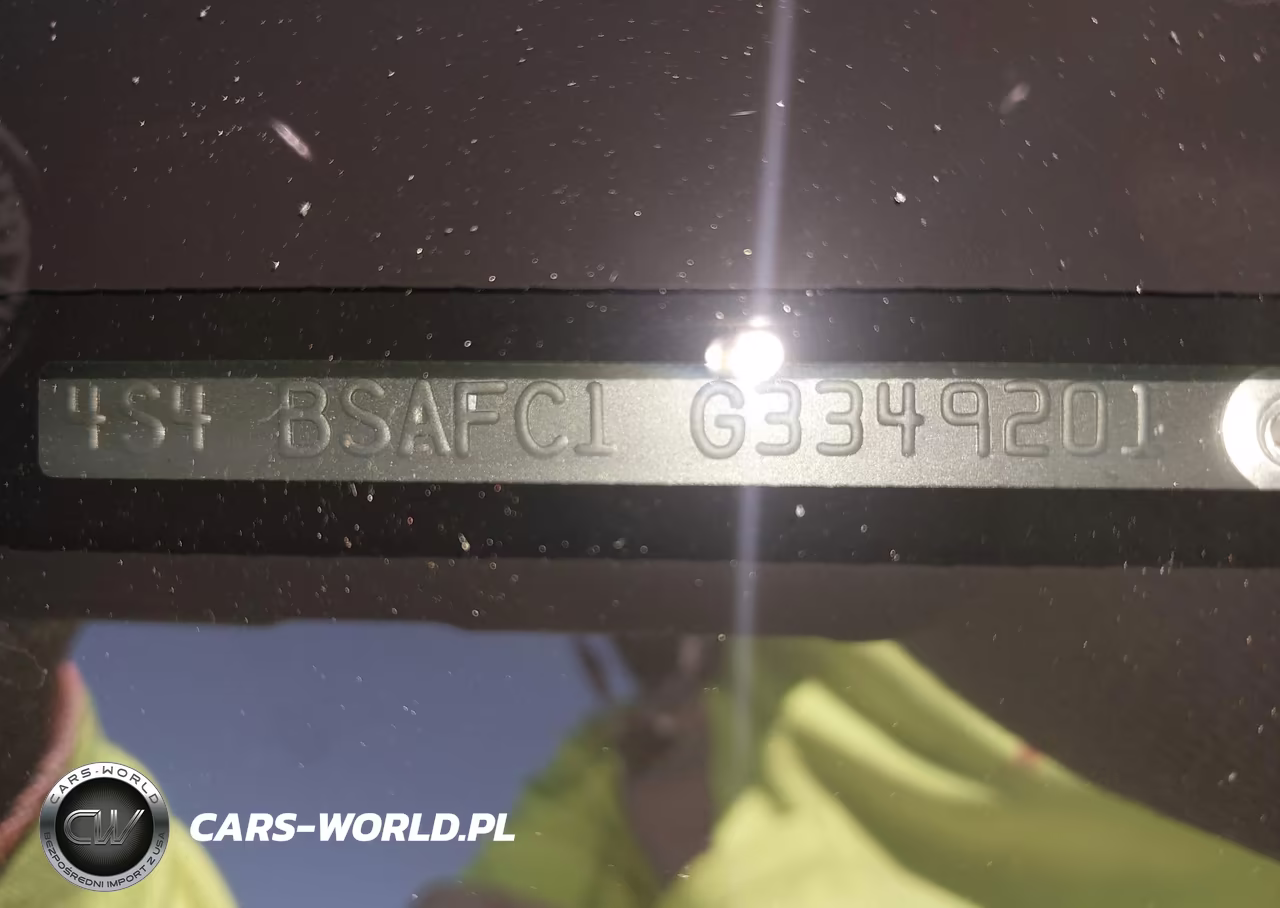 2016 Subaru Outback 2.5I Premium VIN:4S4BSAFC1G3349201 - 9