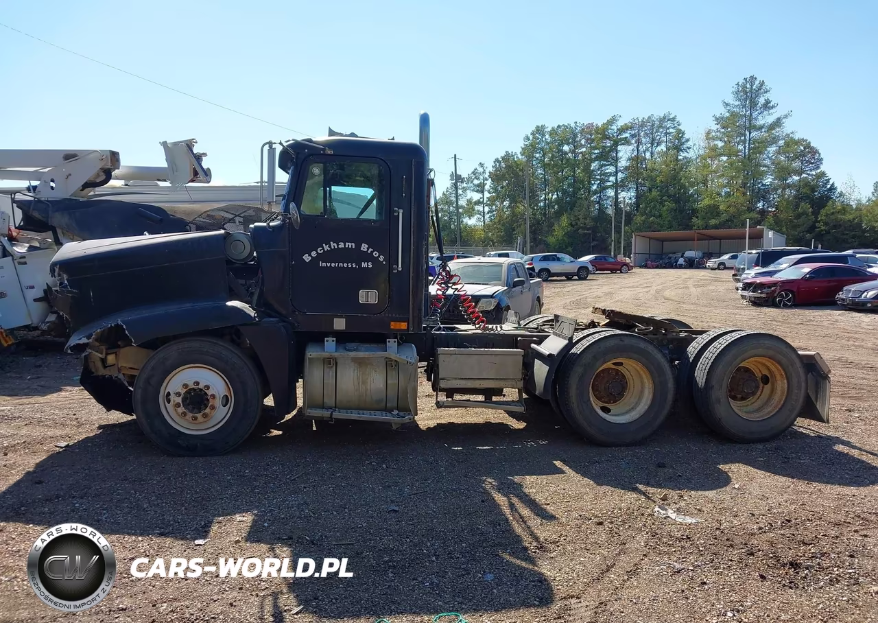 1997 Freightliner Conventional Fld120 VIN:1FUYDSEB8VL844895 - 14