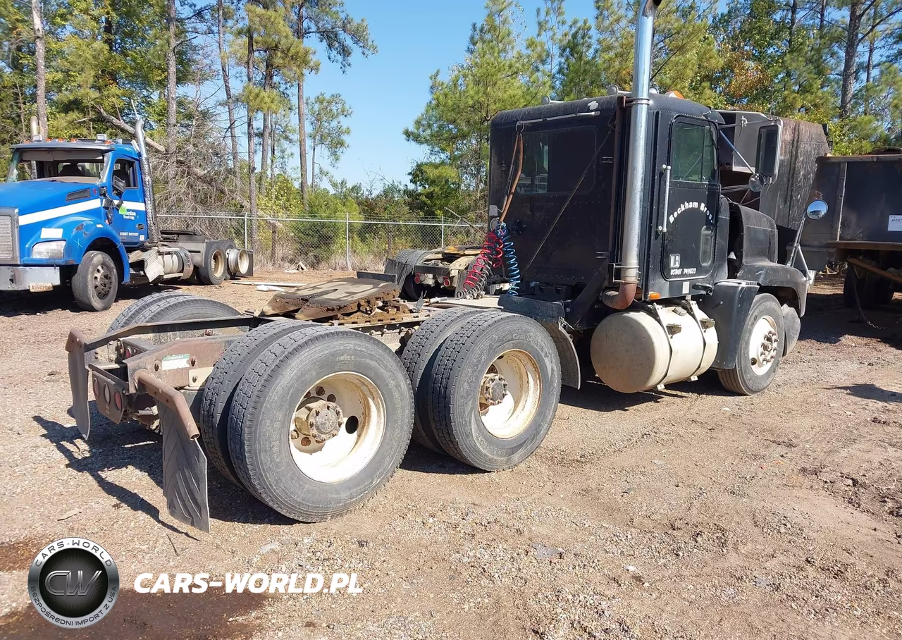 1997 Freightliner Conventional Fld120 VIN:1FUYDSEB8VL844895 - 4