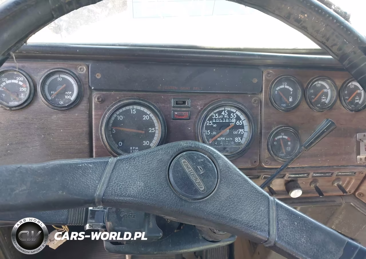 1997 Freightliner Conventional Fld120 VIN:1FUYDSEB8VL844895 - 5