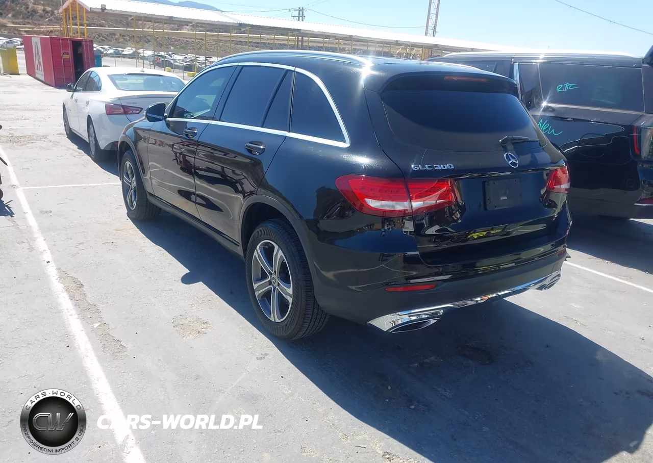 2018 Mercedes-Benz Glc 300 VIN:WDC0G4JB2JV040131 - 3