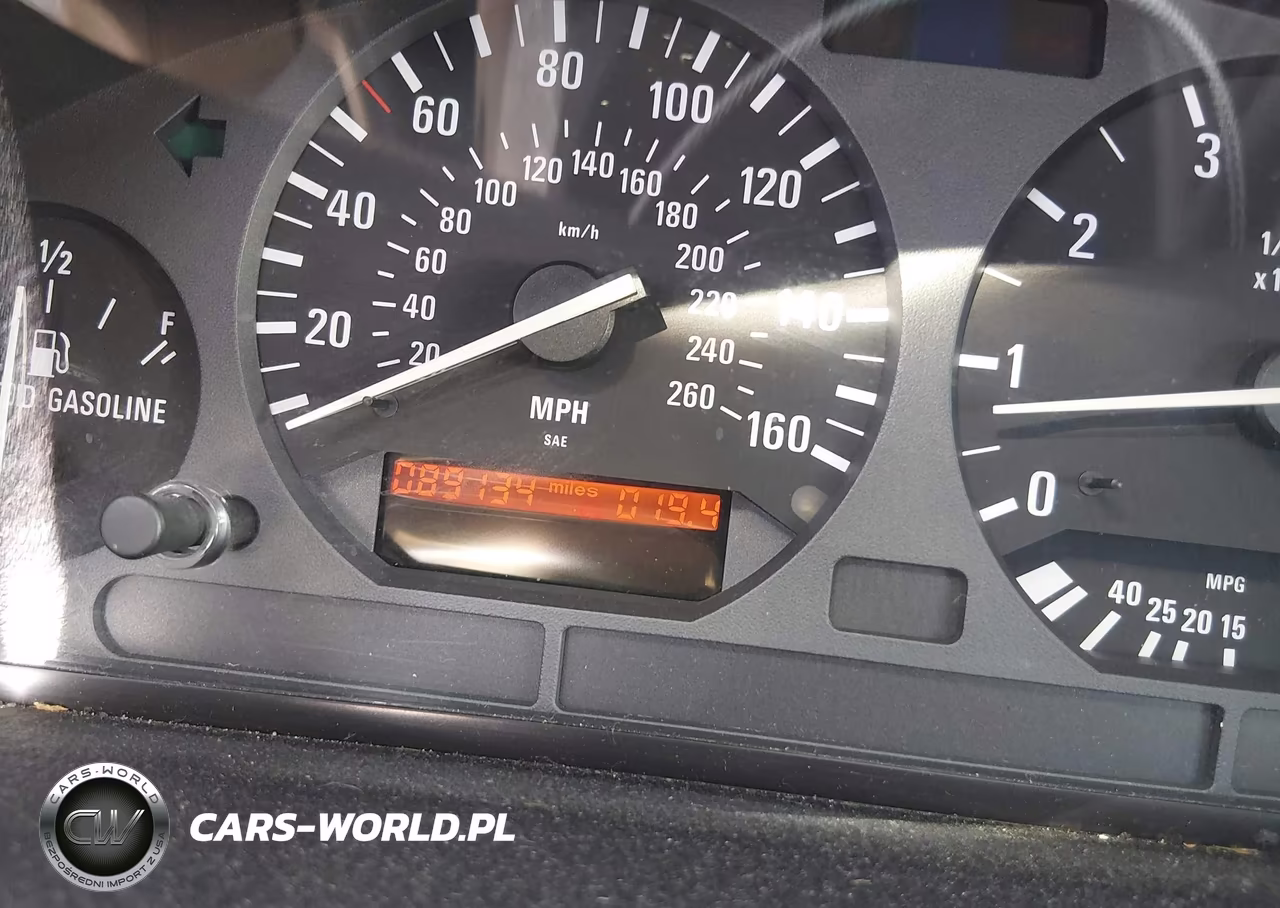 1994 BMW 325I (Convertible) VIN:WBABJ6327RJD35432 - 7