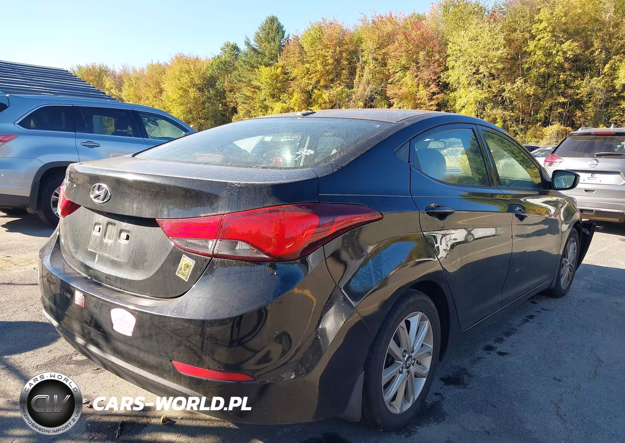 2015 Hyundai Elantra Se VIN:5NPDH4AE4FH590193 - 4