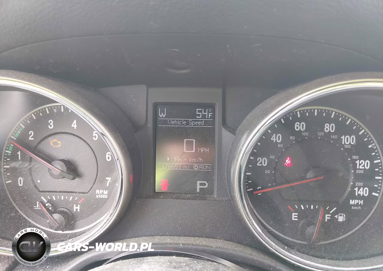 2013 Jeep Grand Cherokee Laredo VIN:1C4RJFAG2DC634370 - 7