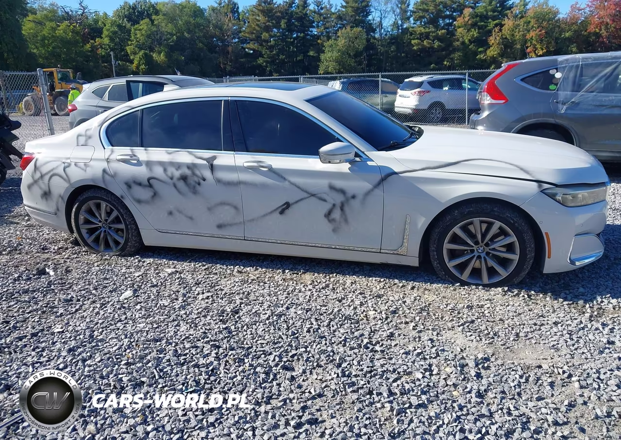 2021 BMW 740I VIN:WBA7T2C02MCG34525 - 13