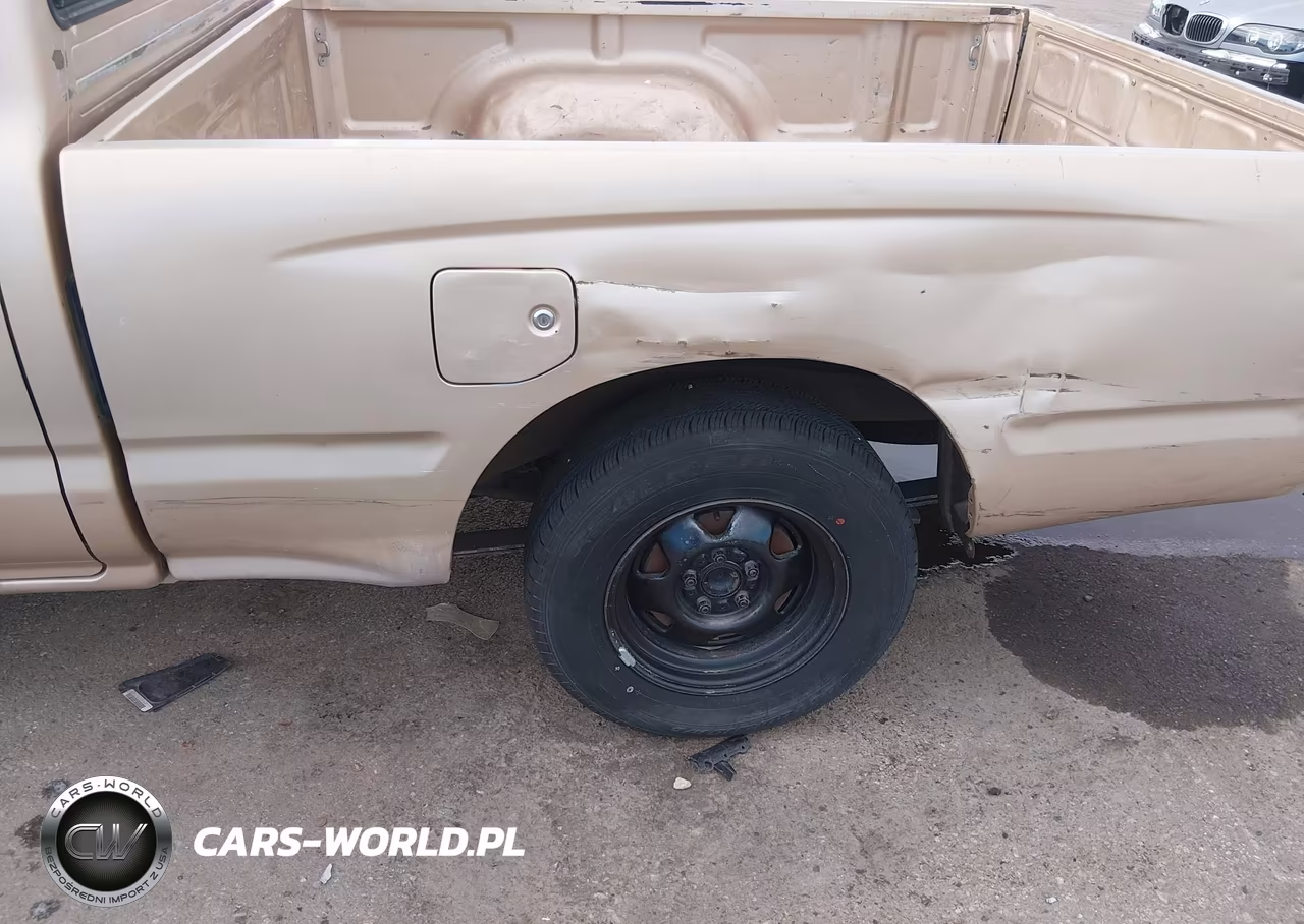 1999 Toyota Tacoma VIN:4TANL42N6XZ485064 - 6