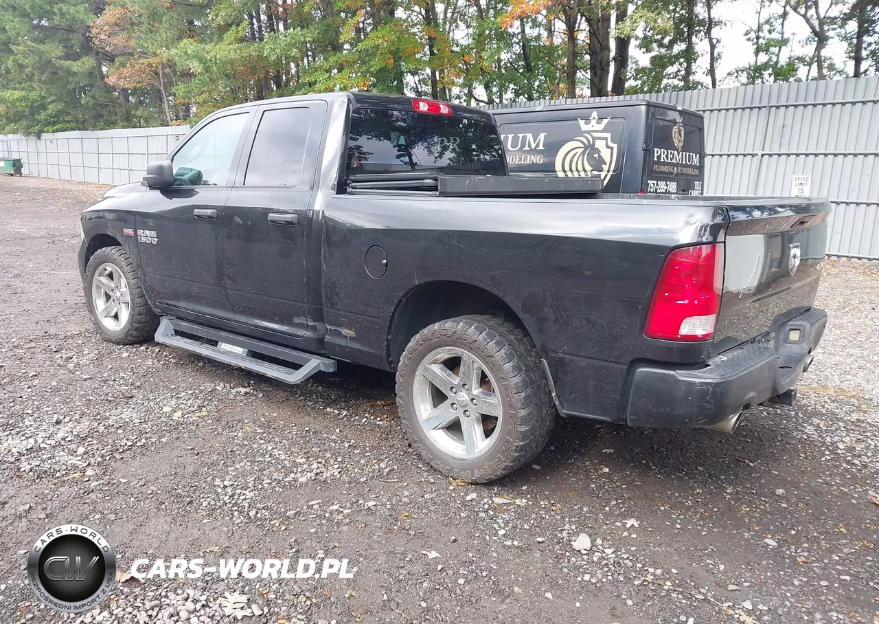 2017 Ram 1500 Express 4X4 6'4 Box VIN:1C6RR7FT3HS838084 - 3
