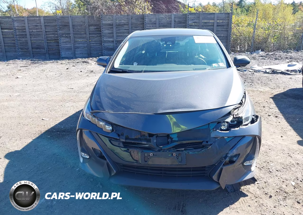 2017 Toyota Prius Prime Advanced VIN:JTDKARFP8H3004841 - 12