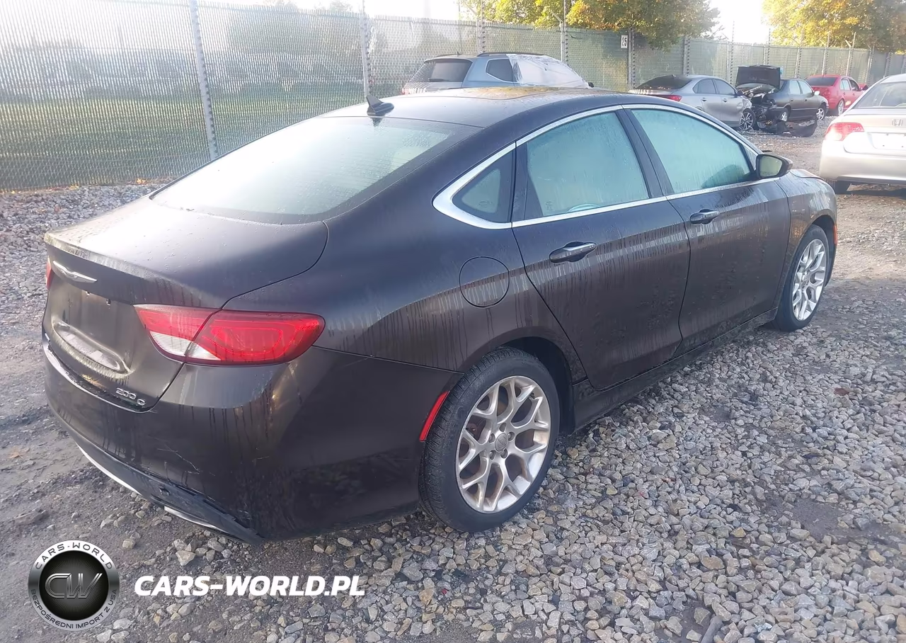 2015 Chrysler 200 C VIN:1C3CCCEG9FN606523 - 4