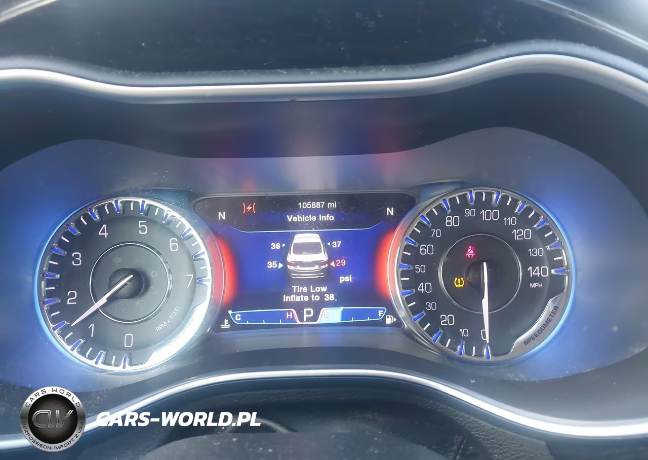 2015 Chrysler 200 C VIN:1C3CCCEG9FN606523 - 7