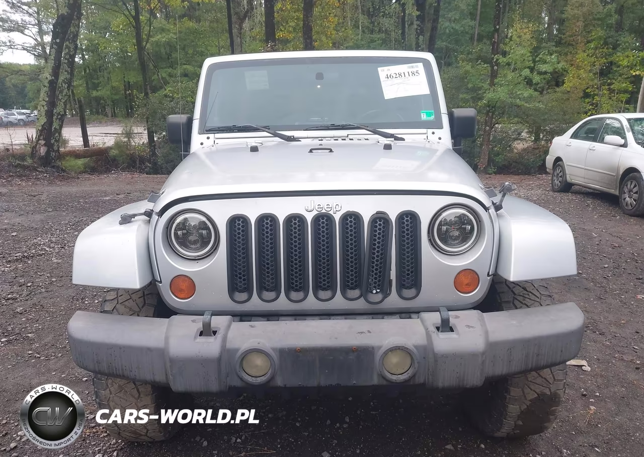 2007 Jeep Wrangler Unlimited Sahara VIN:1J4GA59187L183929 - 12