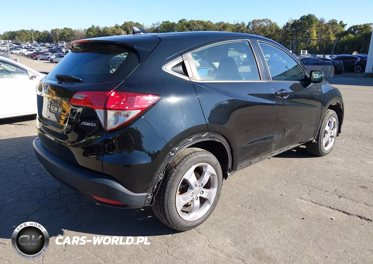 2019 Honda Hr-V Lx VIN:3CZRU6H36KG731117 - 4