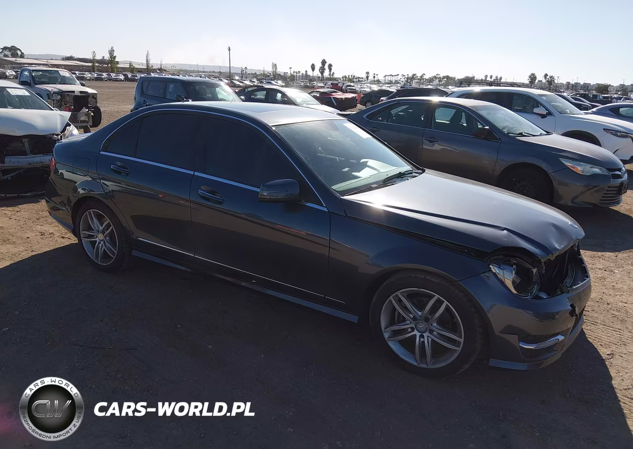 2014 Mercedes-Benz C 250 Sport – zdjęcie 1 z 12