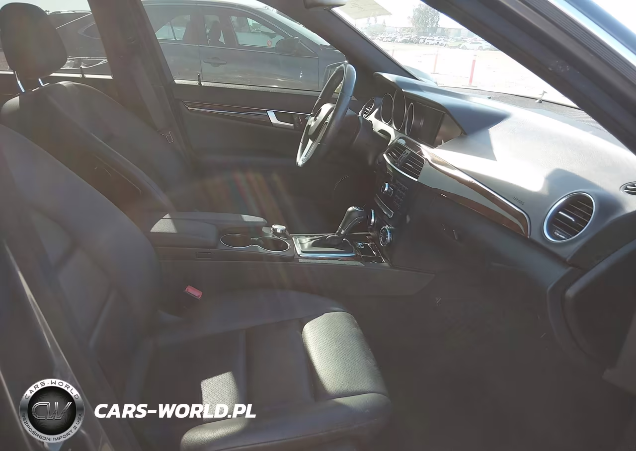 2014 Mercedes-Benz C 250 Sport VIN:WDDGF4HB2EA967369 - 5