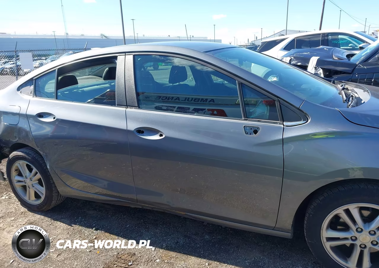 2018 Chevrolet Cruze Lt Auto VIN:1G1BE5SM7J7223161 - 14