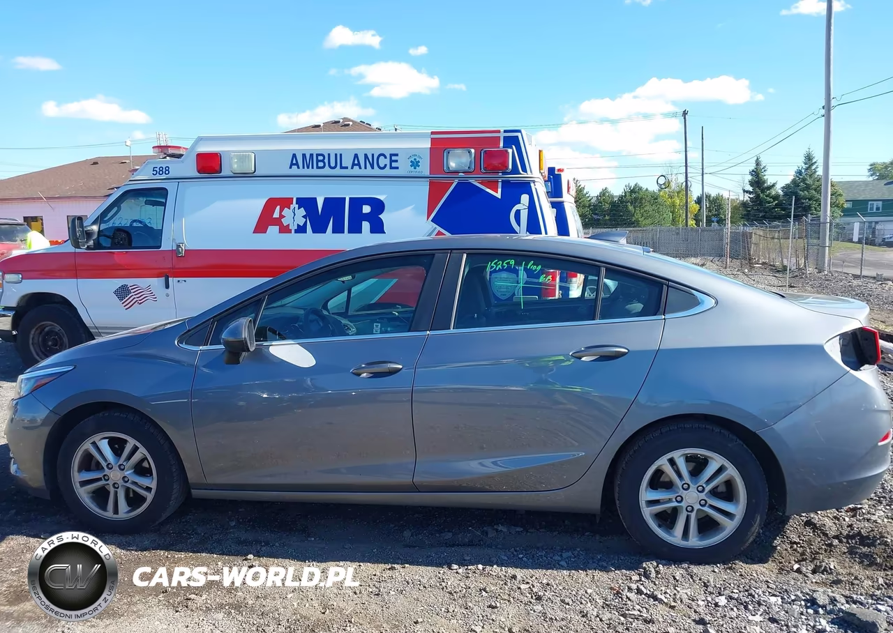 2018 Chevrolet Cruze Lt Auto VIN:1G1BE5SM7J7223161 - 15