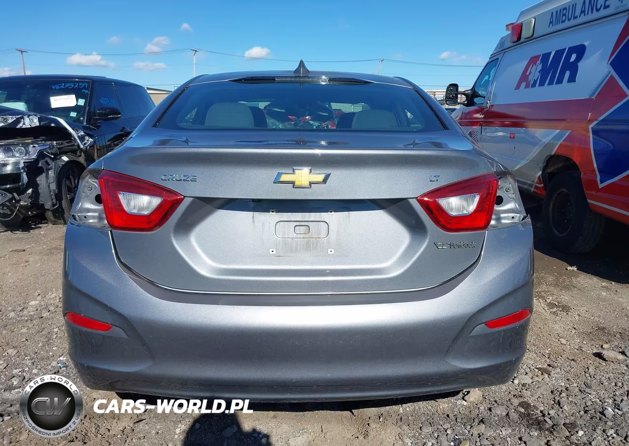 2018 Chevrolet Cruze Lt Auto VIN:1G1BE5SM7J7223161 - 17