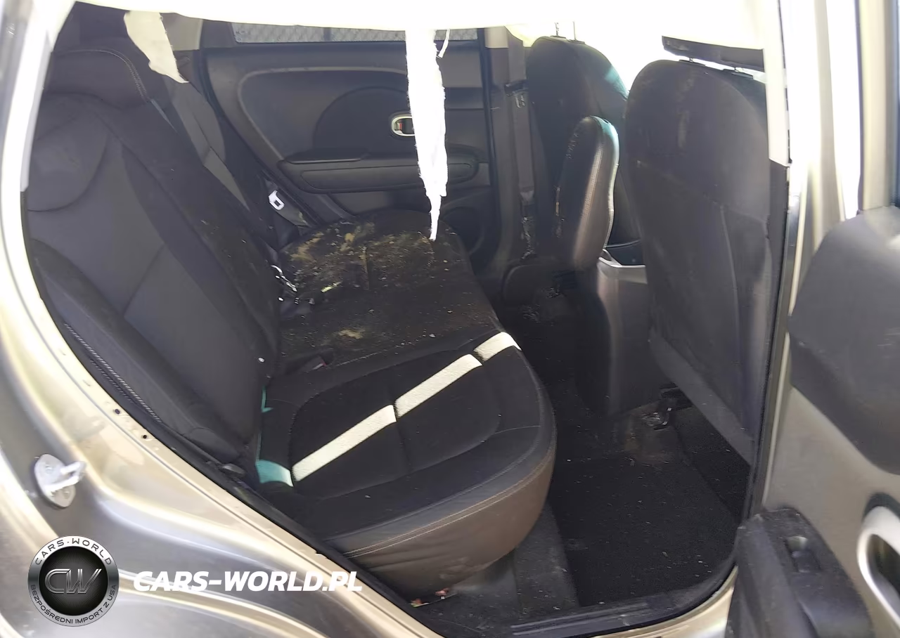 2016 Kia Soul VIN:KNDJN2A21G7263701 - 8