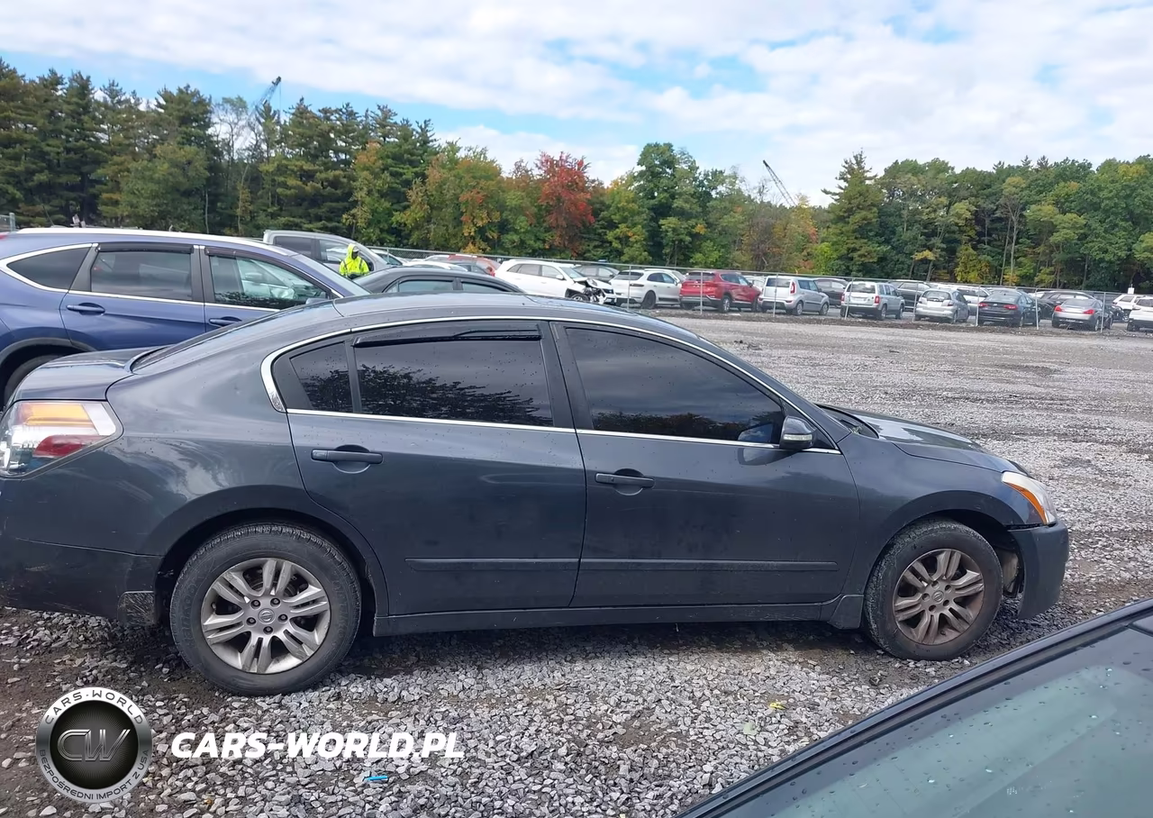 2010 Nissan Altima 2.5 S VIN:1N4AL2AP4AN535135 - 13