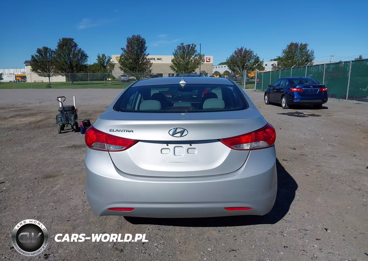 2012 Hyundai Elantra Gls VIN:5NPDH4AE1CH065605 - 16