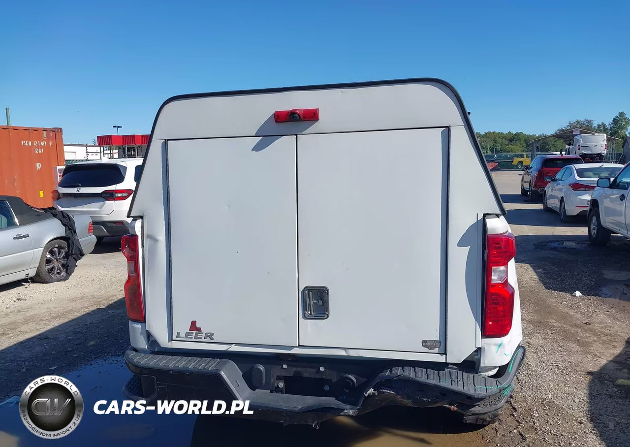 2019 Chevrolet Silverado 1500 Work Truck VIN:1GCRWAEH3KZ384963 - 16