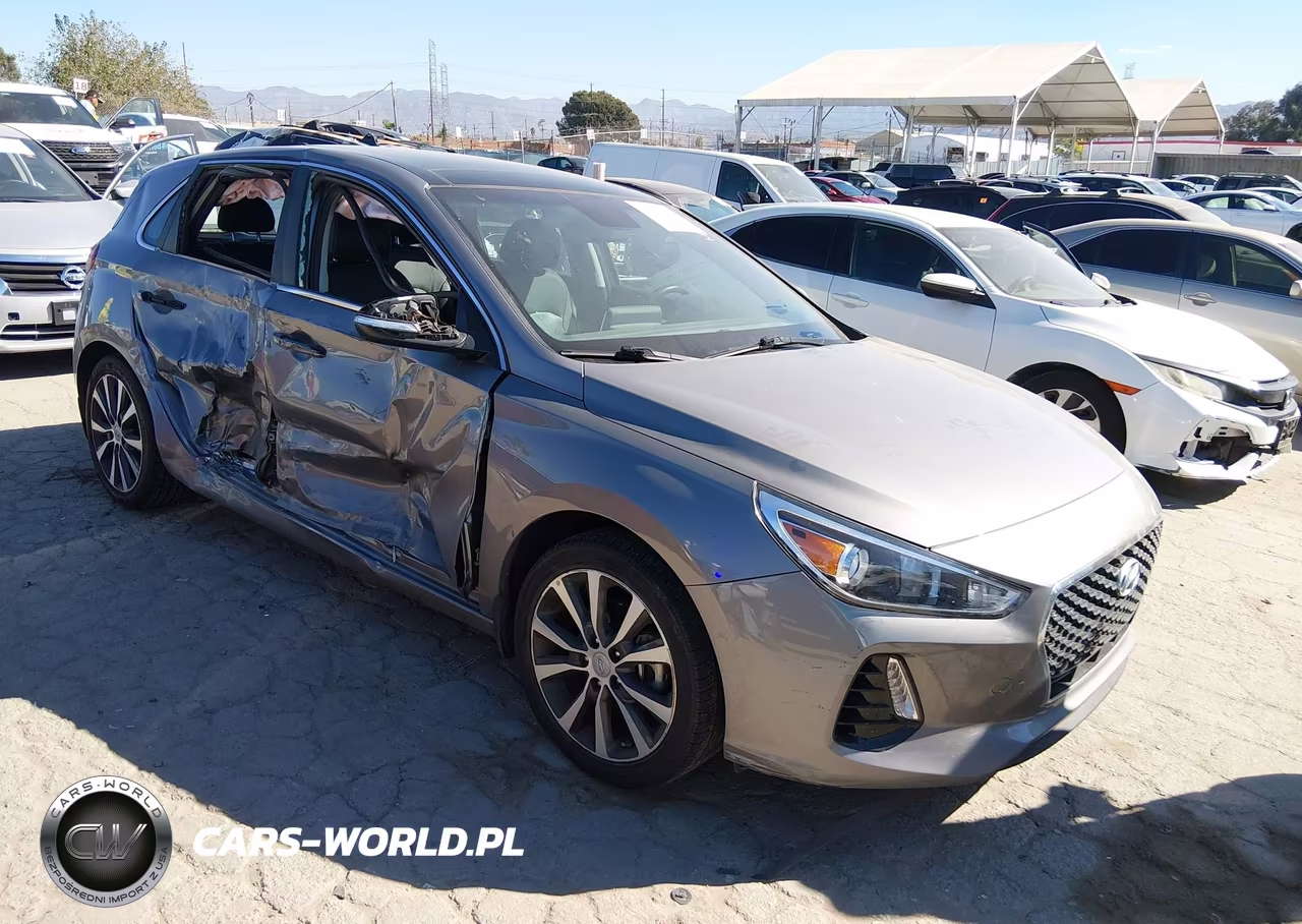 2020 Hyundai Elantra Gt – zdjęcie 1 z 16