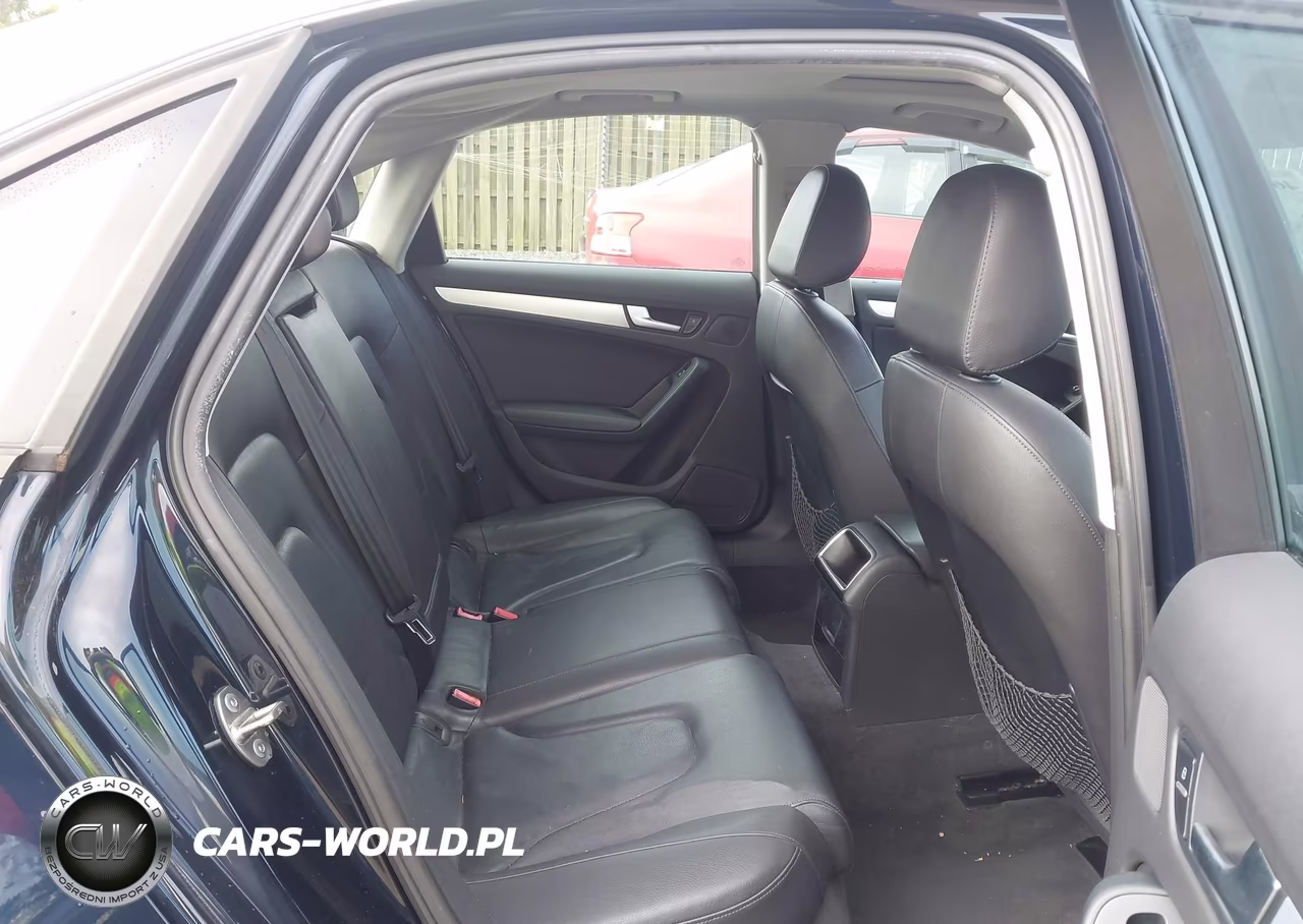 2010 Audi A4 2.0T Premium VIN:WAUDFAFL9AN048864 - 8