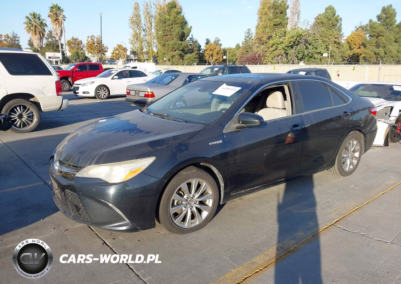 2015 Toyota Camry Hybrid Xle VIN:4T1BD1FK4FU158253 - 2